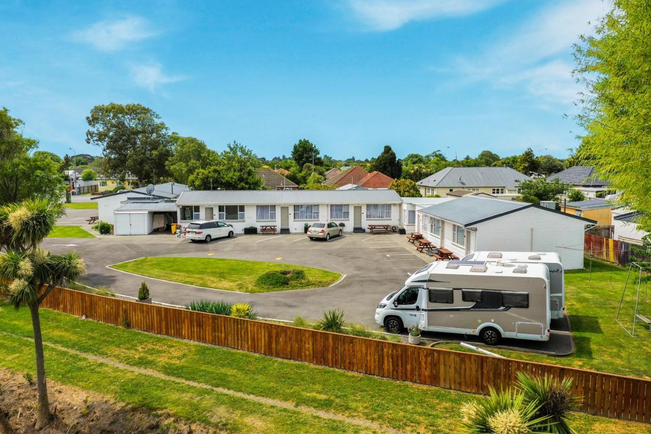 Arcadia Motel Κράισττσερτς Εξωτερικό φωτογραφία