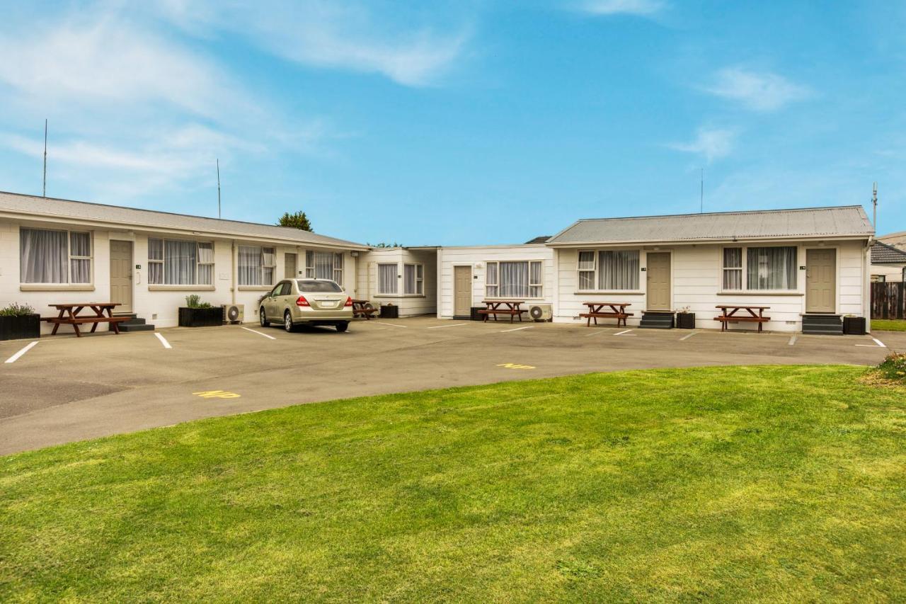 Arcadia Motel Κράισττσερτς Εξωτερικό φωτογραφία