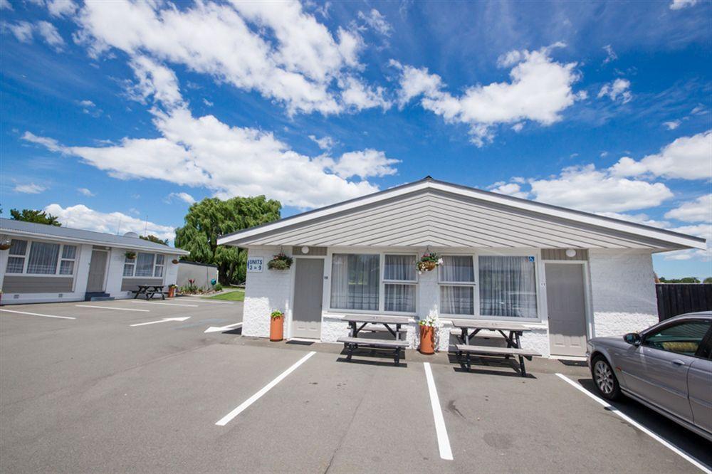 Arcadia Motel Κράισττσερτς Εξωτερικό φωτογραφία