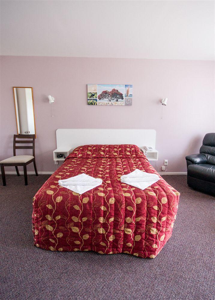 Arcadia Motel Κράισττσερτς Εξωτερικό φωτογραφία